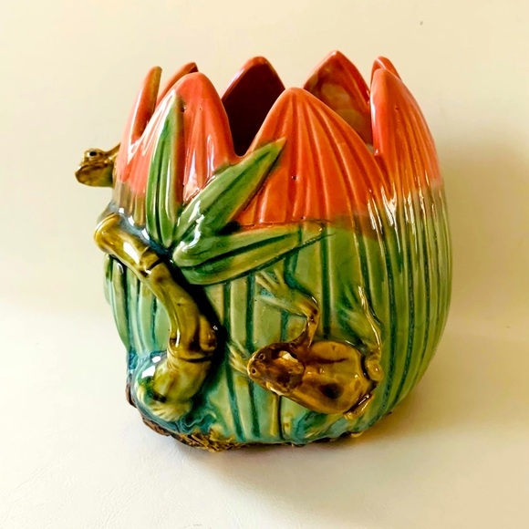 Vintage 3 D Frog On Water Lily Ceramic Planter 1950s - Picture 13 of 14